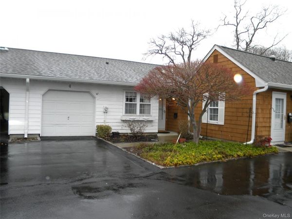 4 Revere Drive , Sayville, NY 11782