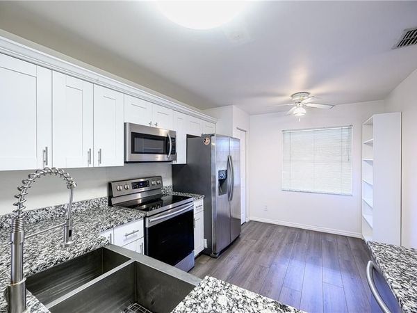 1476 Churchill CIR, Unit J-202, NAPLES, FL 34116