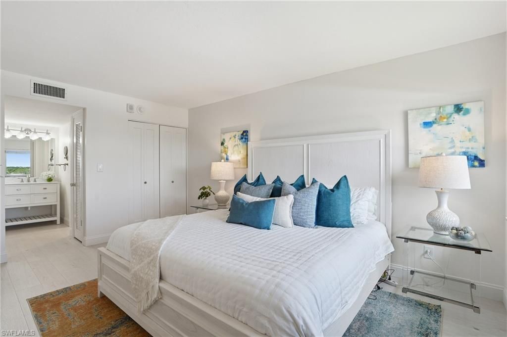 3410 Gulf Shore Blvd N, Unit 702, Naples, FL 34103 Photo