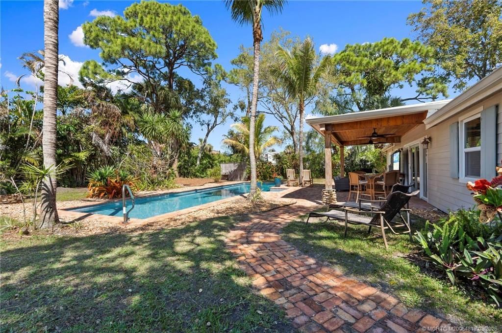 892 SE Saint Lucie Boulevard, Stuart, FL 34996 Photo