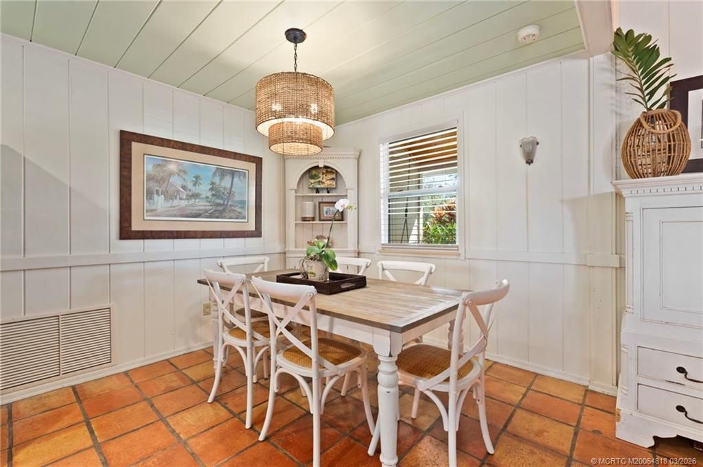 892 SE Saint Lucie Boulevard, Stuart, FL 34996 Photo