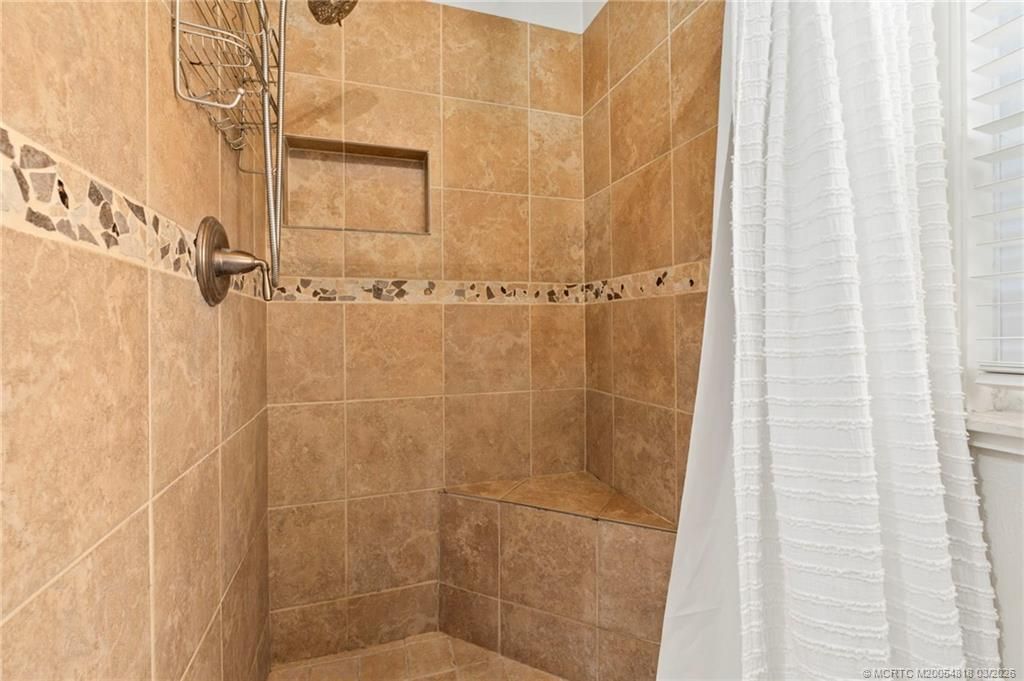 892 SE Saint Lucie Boulevard, Stuart, FL 34996 Photo