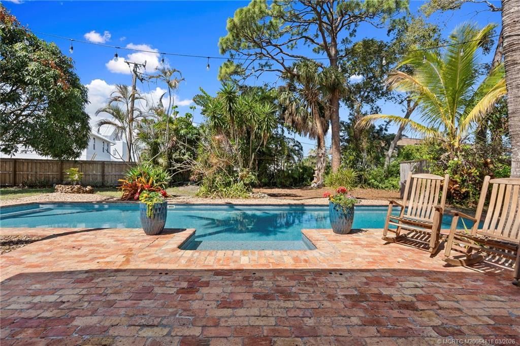 892 SE Saint Lucie Boulevard, Stuart, FL 34996 Photo