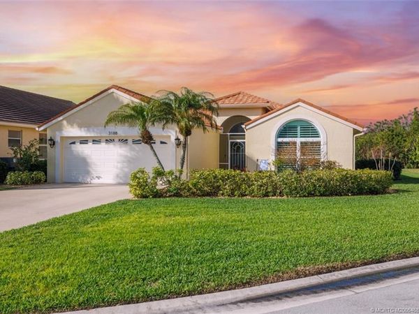 3188 SE Carrick Green Court, Port St Lucie, FL 34952