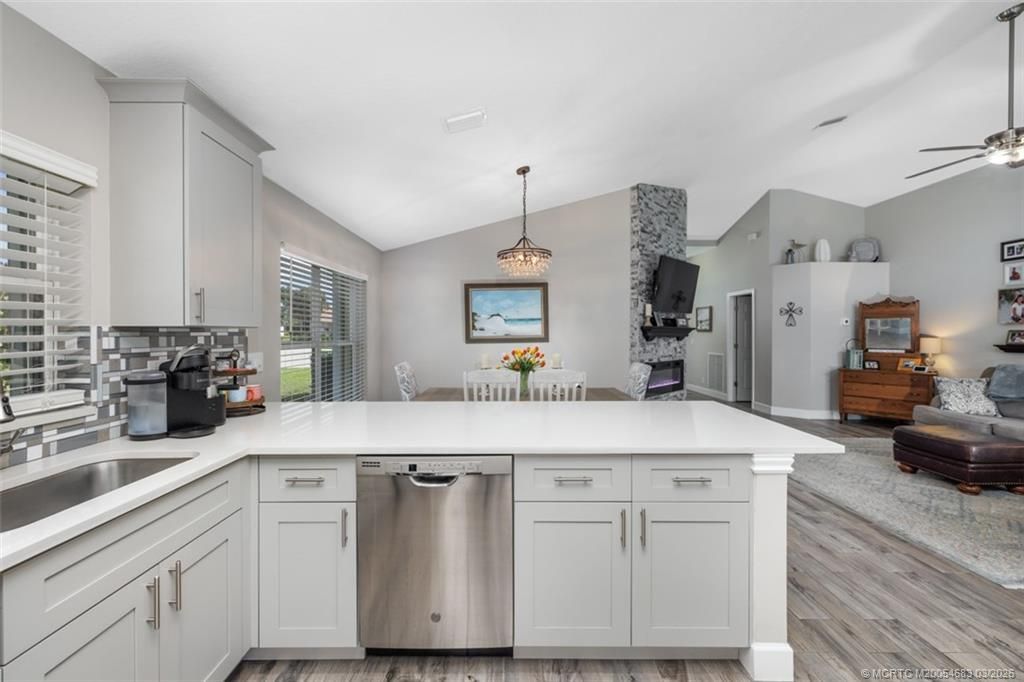 3188 SE Carrick Green Court, Port Saint Lucie, FL 34952 Photo