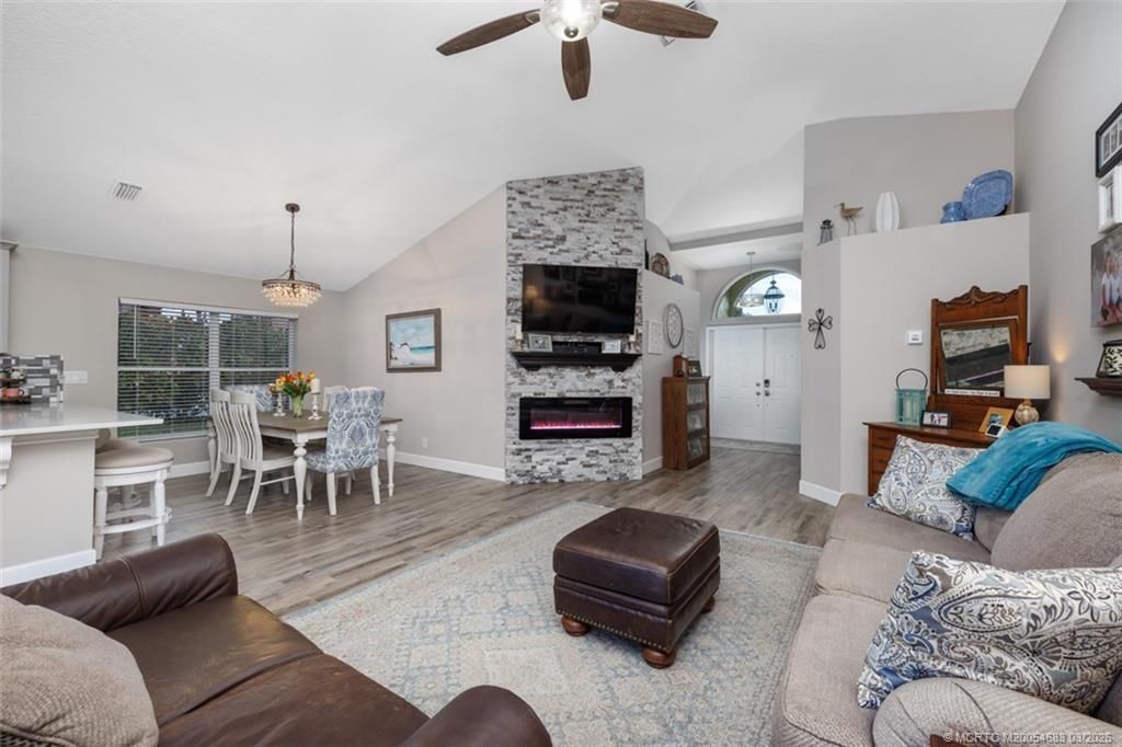 3188 SE Carrick Green Court, Port Saint Lucie, FL 34952 Photo