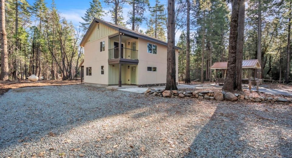 740 Hide Away Loop, Alta, CA 95701 Photo