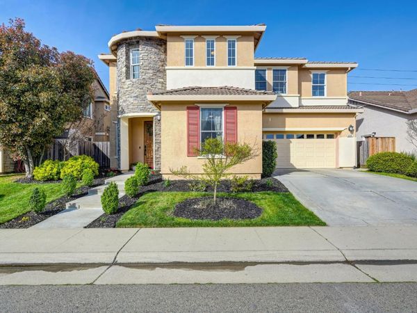 1114 Montague Ln, Lincoln, CA 95648