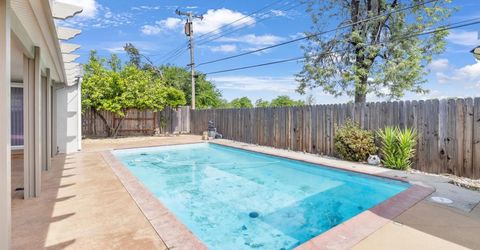 7467 Center Pkwy, Sacramento, CA 95823 Photo