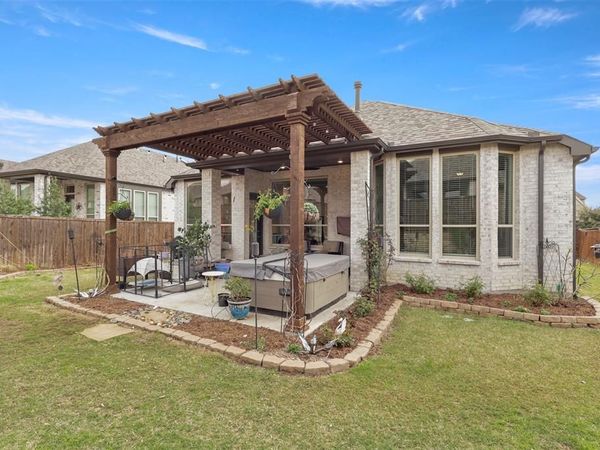 1201 Bluestem Drive, Aubrey, TX 76227