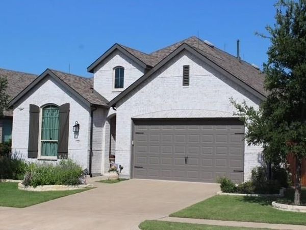 1201 Bluestem Drive, Aubrey, TX 76227