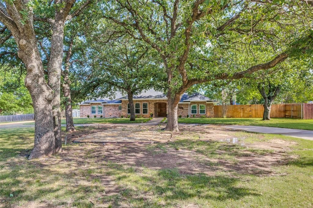 2502 Hillside Court, Southlake, TX 76092 Main Photo