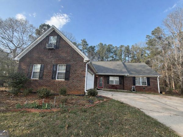 232 Knob Hill Drive, Locust Grove, GA 30248