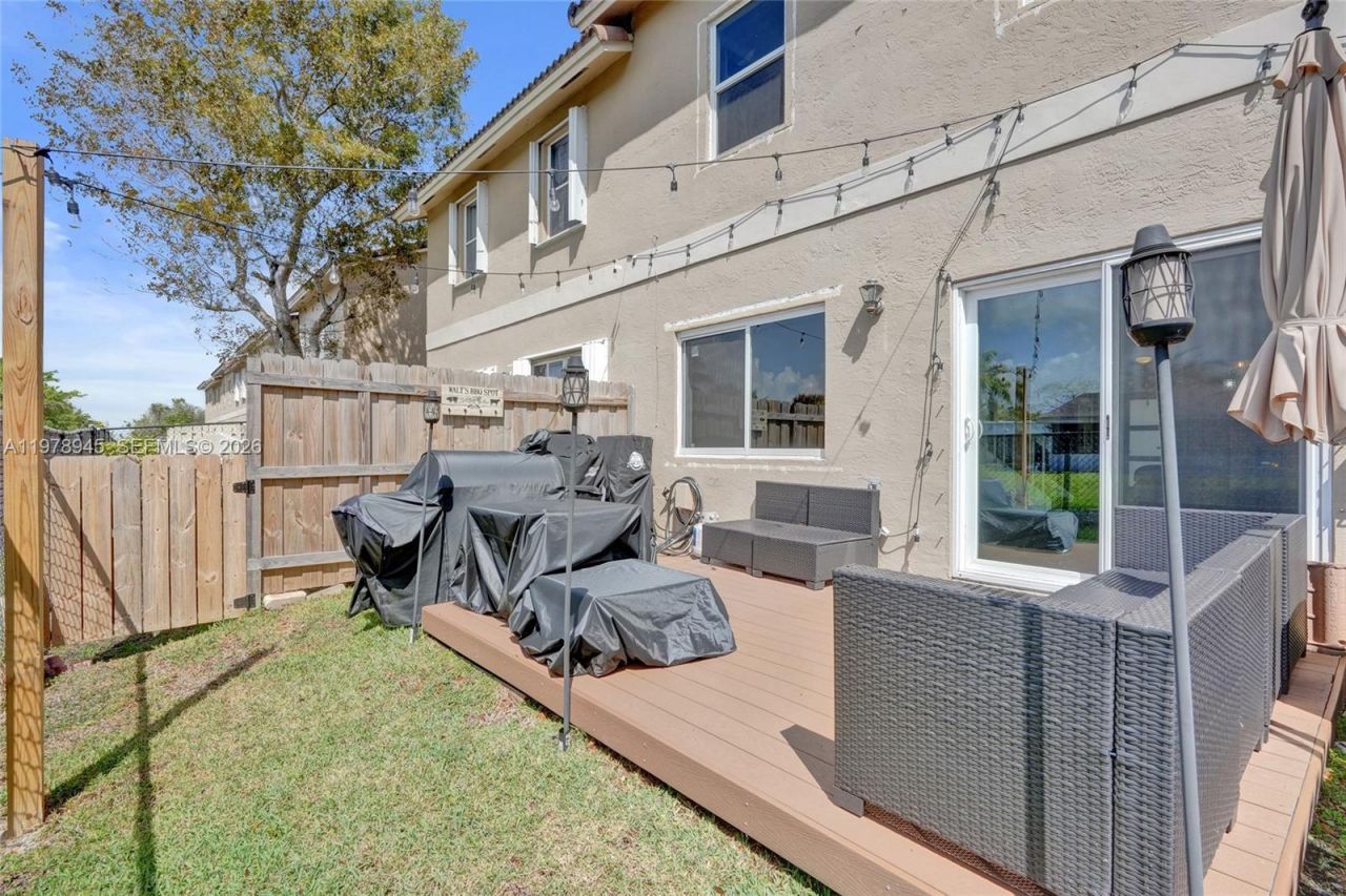 3703 NW 91st Ln , Sunrise, FL 33351 Photo