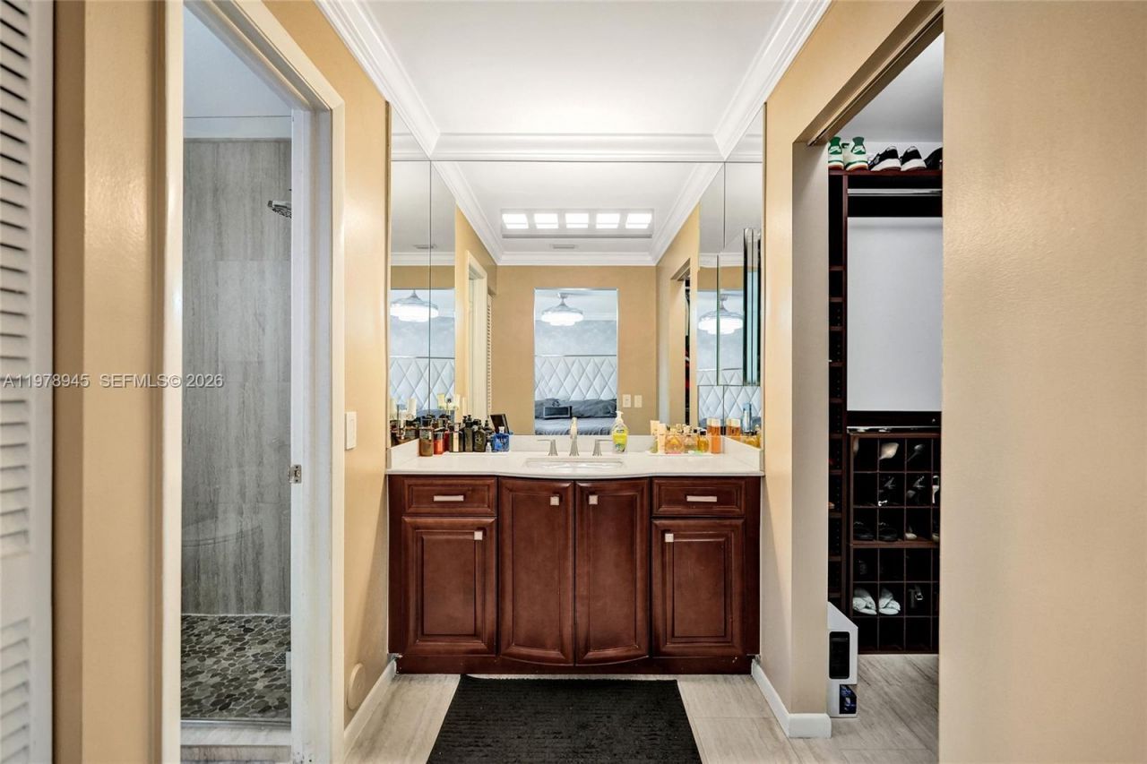 3703 NW 91st Ln , Sunrise, FL 33351 Photo