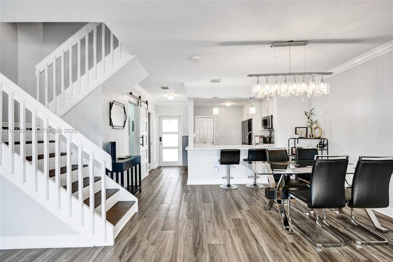 3703 NW 91st Ln , Sunrise, FL 33351 Photo