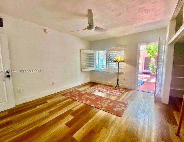8040 Tatum Waterway Dr, Unit 5, Miami Beach, FL 33141 Photo