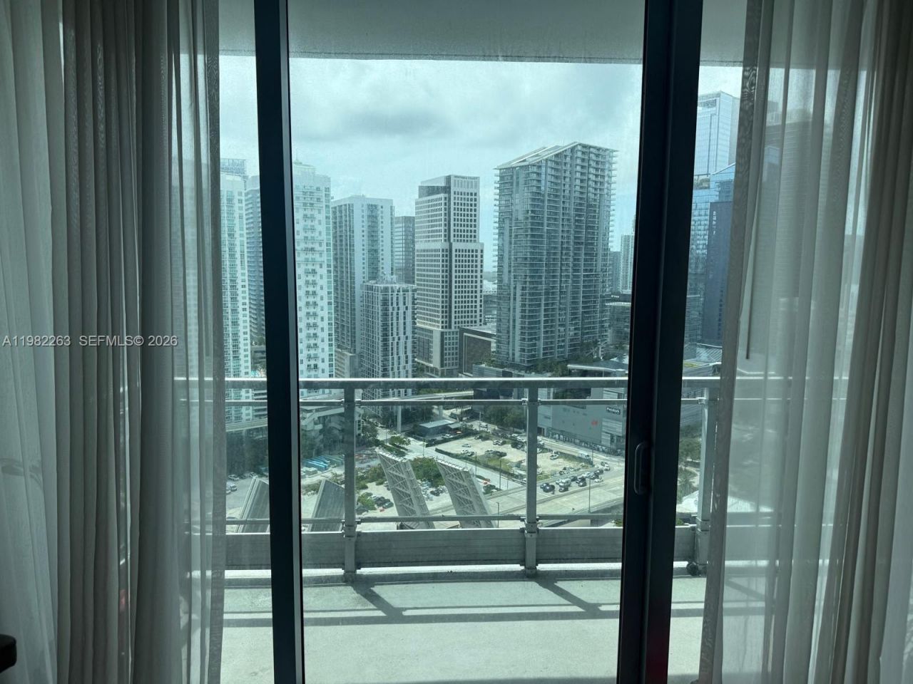 90 SW 3rd St, Unit 3203, Miami, FL 33130 Photo