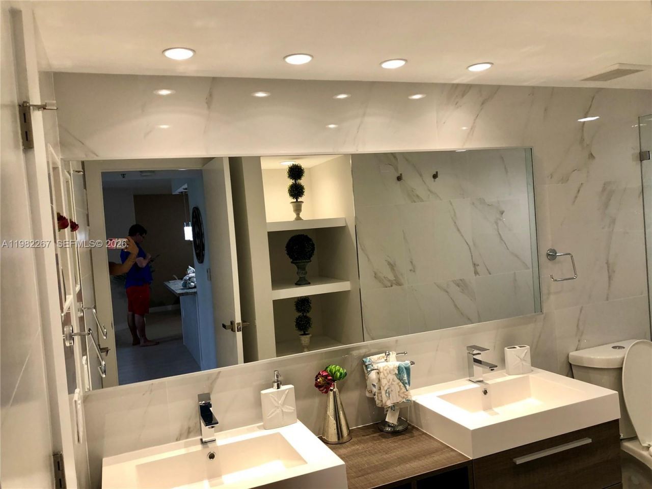 19999 E Country Club Dr , Unit 1405, Aventura, FL 33180 Photo