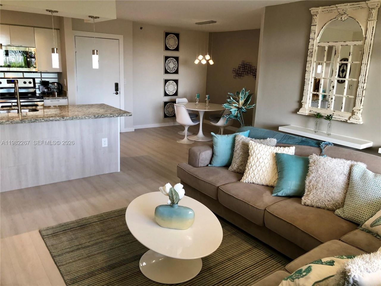 19999 E Country Club Dr, Unit 1405, Aventura, FL 33180 Photo