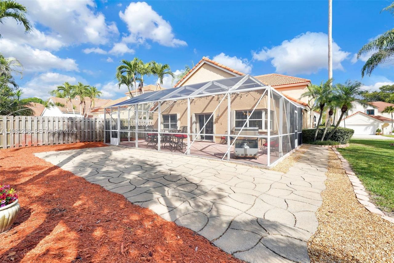 2632 Oak Park Cir, Davie, FL 33328 Photo