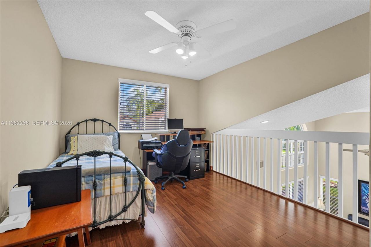 2632 Oak Park Cir, Davie, FL 33328 Photo