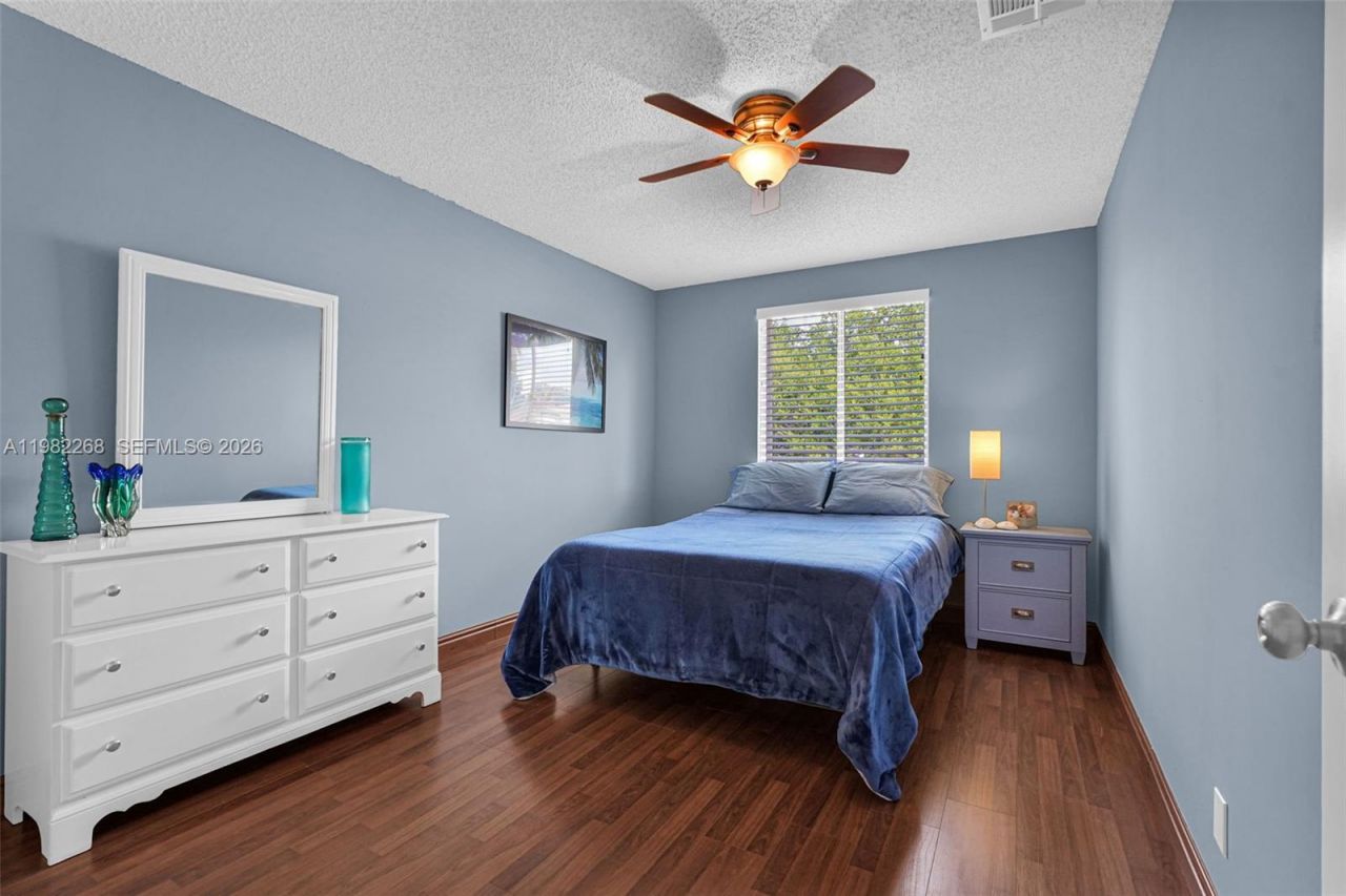 2632 Oak Park Cir, Davie, FL 33328 Photo