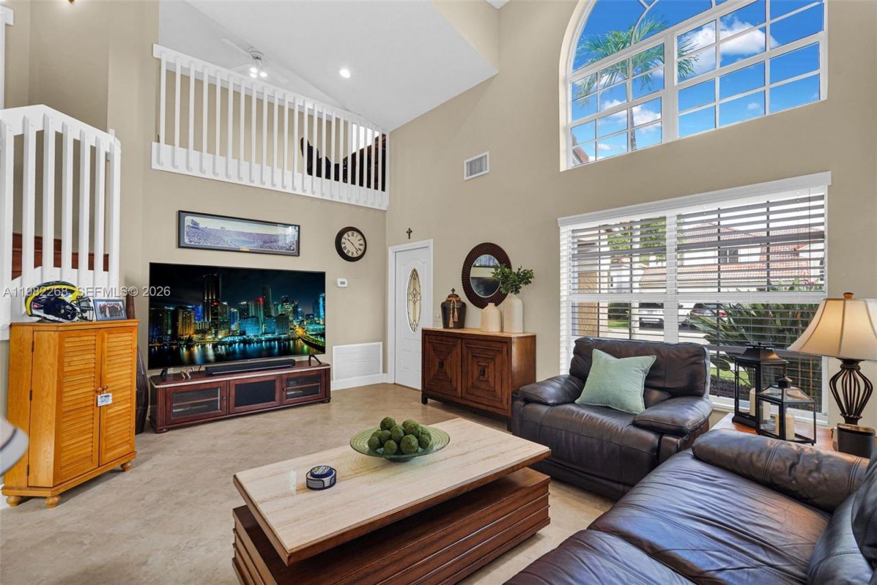 2632 Oak Park Cir, Davie, FL 33328 Photo