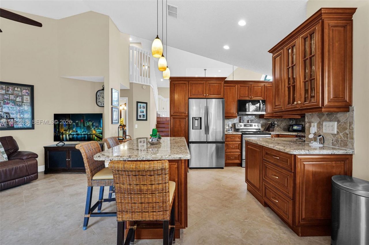 2632 Oak Park Cir, Davie, FL 33328 Photo