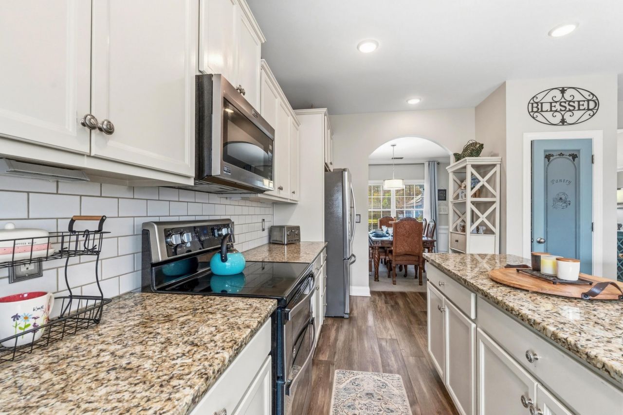 1111 Maccoa Dr. Photo 14