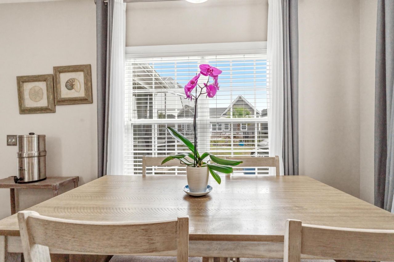 1111 Maccoa Dr. Photo 17