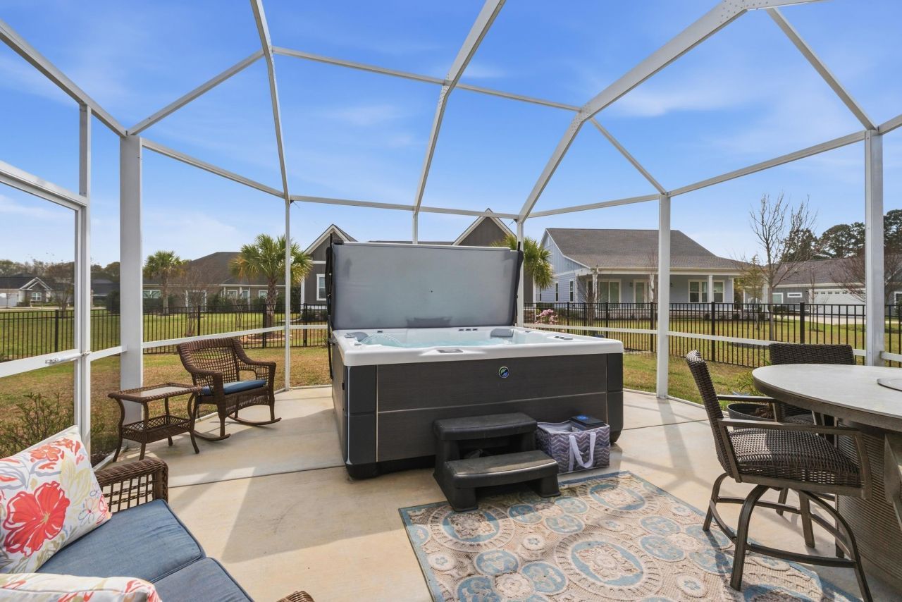 1111 Maccoa Dr. Photo 42