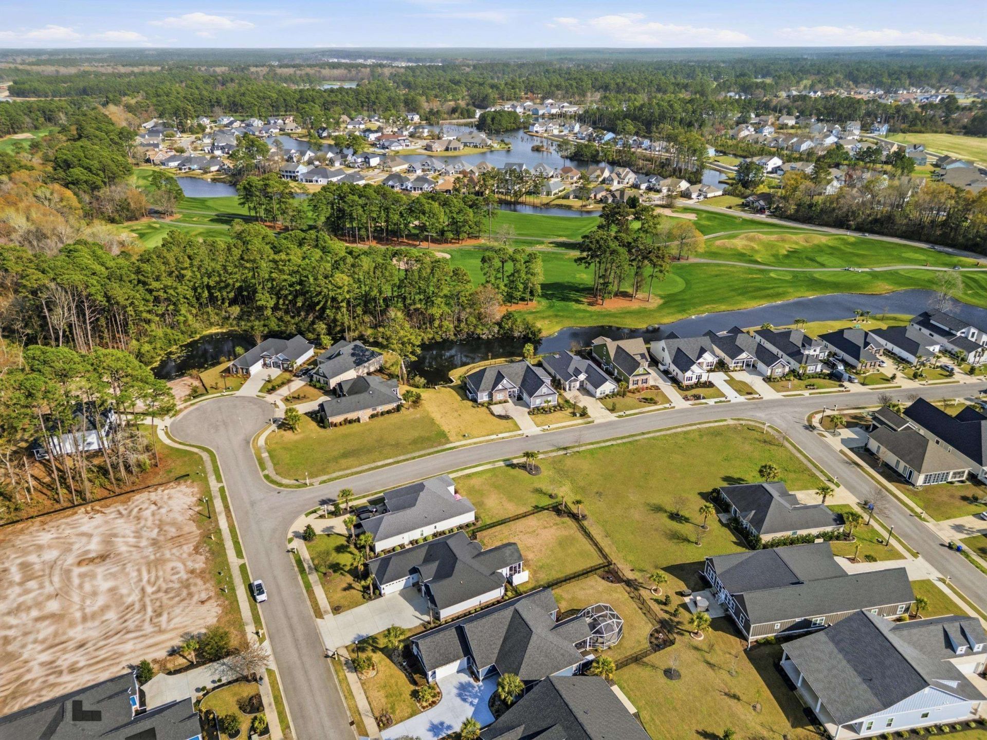 1111 Maccoa Dr. Photo 64