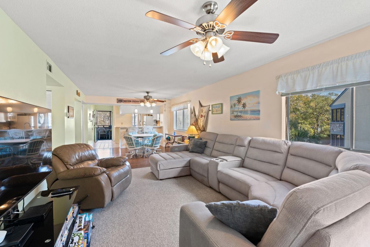 250 Maison Dr. Photo 14