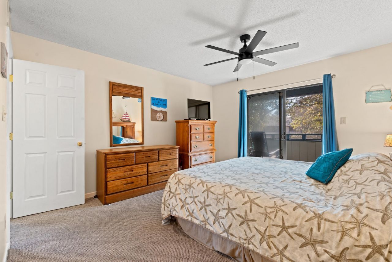 250 Maison Dr. Photo 18