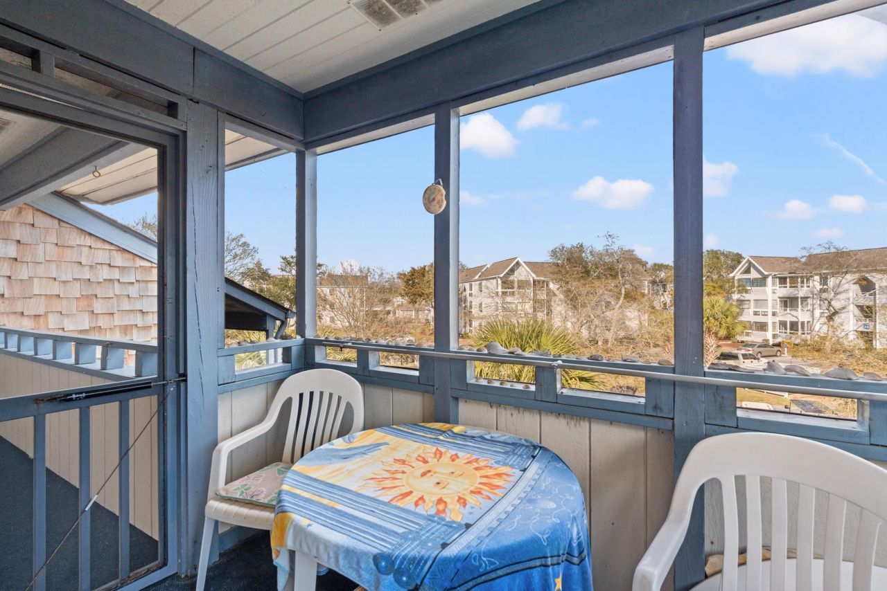 250 Maison Dr. Photo 26