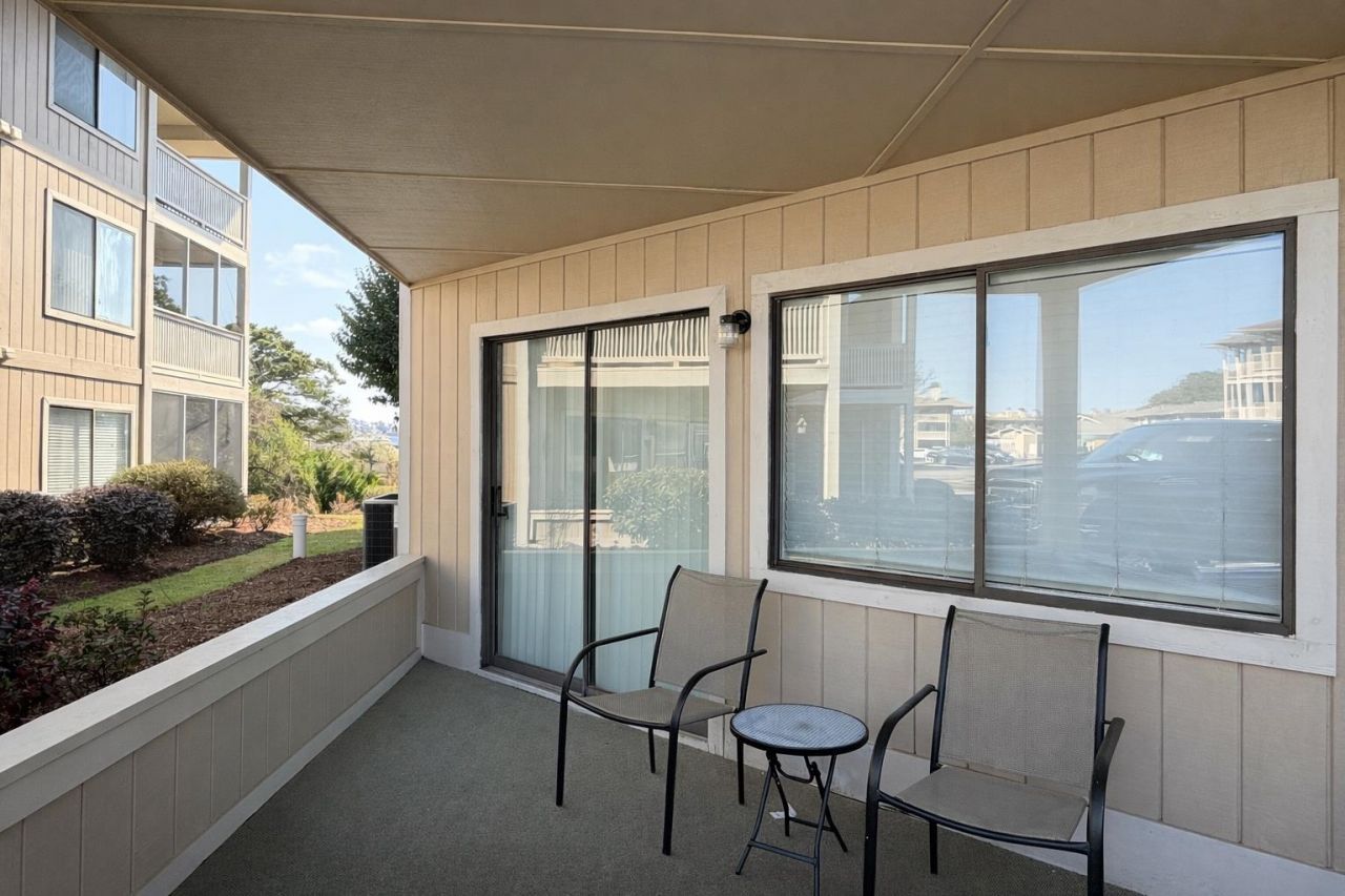 4290 Pinehurst Circle  Photo 21