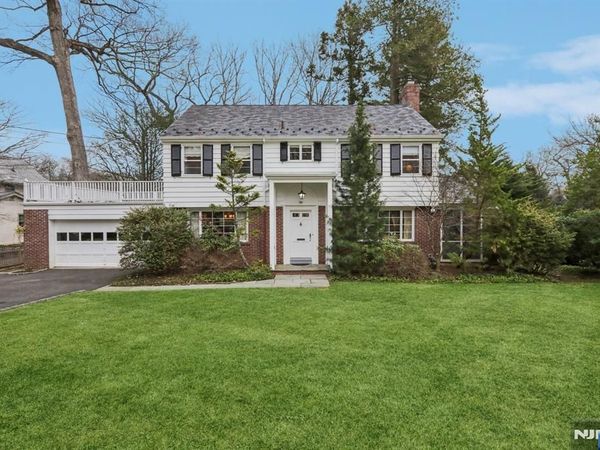 185 Beechwood Road, RIDGEWOOD, NJ 07450