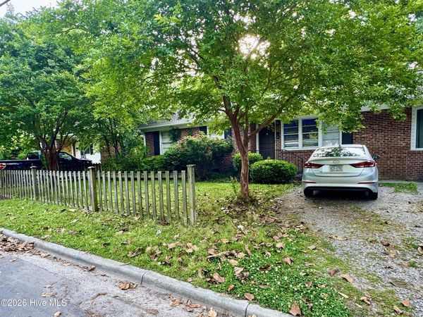 102 N Meade Street , Greenville, NC 27858