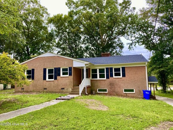 1910 E 9th Street , Greenville, NC 27858