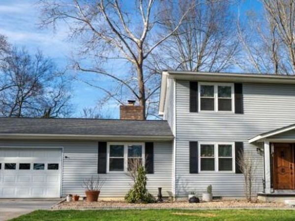 1216 Buxton Drive, Knoxville, TN 37922