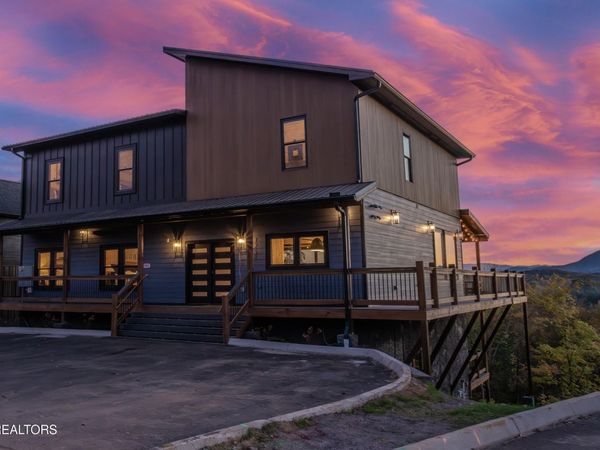 1258 Reedmont Way, Sevierville, TN 37876