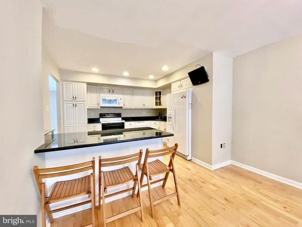 BISHOP DRIVE , ASTON, PA 19014