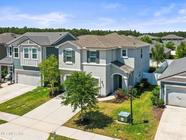 411 NARROWLEAF Drive, St. Johns, FL 32259