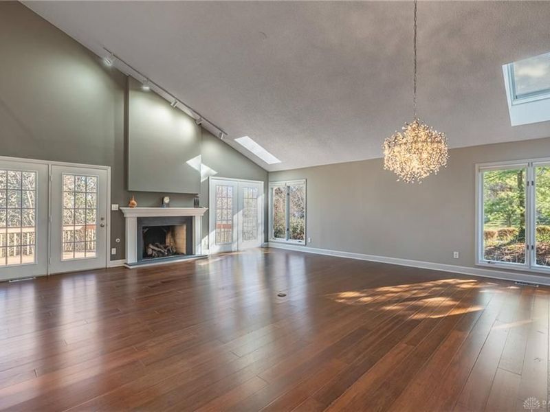 889 Lincoln Woods Court, Kettering, OH 45429 Photo 5