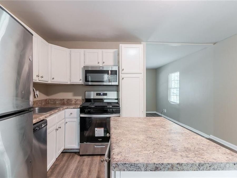 Property Image 8