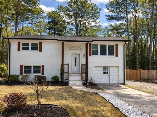 547 Windsor Drive , Forest Park, GA 30297
