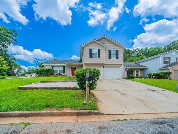 2183 Ramblewood Circle, Decatur, GA 30035