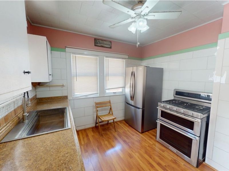 2001 Cypress Avenue, Cleveland, OH 44109 Photo 8