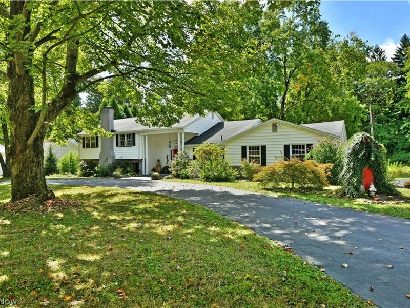 4810 Logan Way, Hubbard, OH 44425 Photo 4